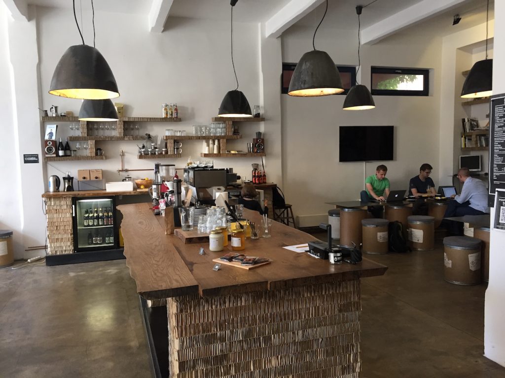 Paralelní Polis - Virtual economy for community spaces - Cooperative City